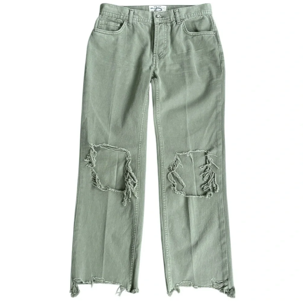 EUC Free People Maggie Distressed Jeans Moss Green Size 25